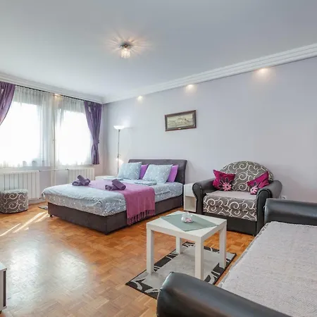 Apartment Gloria Belgrad Exterior foto